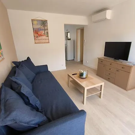 Apartamento T2 Ensoleillé Le Lavandou